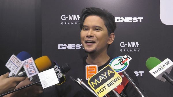 ไม่สนคนว่า “แมว จิรศักดิ์” ปลื้มศัลยกรรมแล้วหล่อ  (มีคลิป)