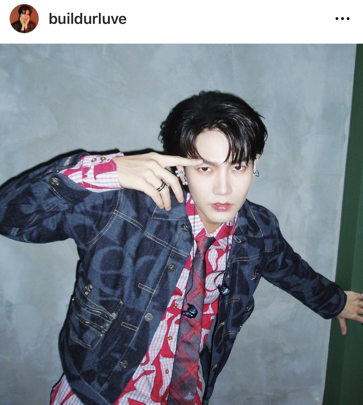 ต้นสังกัด เผย บิว จักรพันธ์ และ อดีตแฟนสาว เตรียมแถลงข่าวพร้อมกัน 28 ม.ค นี้!! ต้นสังกัด เผย บิว จักรพันธ์ และ อดีตแฟนสาว เตรียมแถลงข่าวพร้อมกัน 28 ม.ค นี้!!