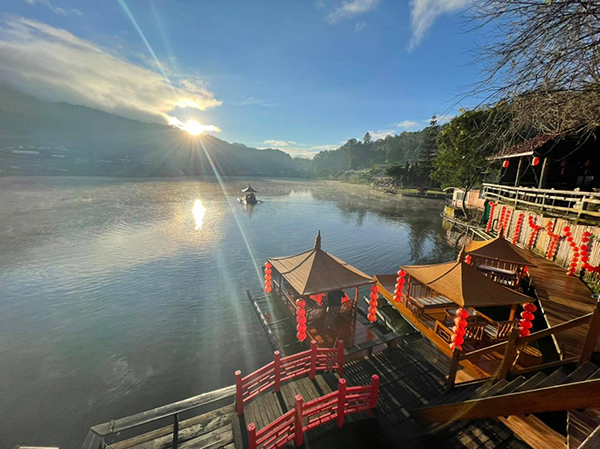 15 ที่เที่ยวแม่ฮ่องสอน 2565 เช็กอินดินแดนสามหมอก สัมผัสอากาศเย็นสุดฟิน 15 ที่เที่ยวแม่ฮ่องสอน 2565 เช็กอินดินแดนสามหมอก สัมผัสอากาศเย็นสุดฟิน