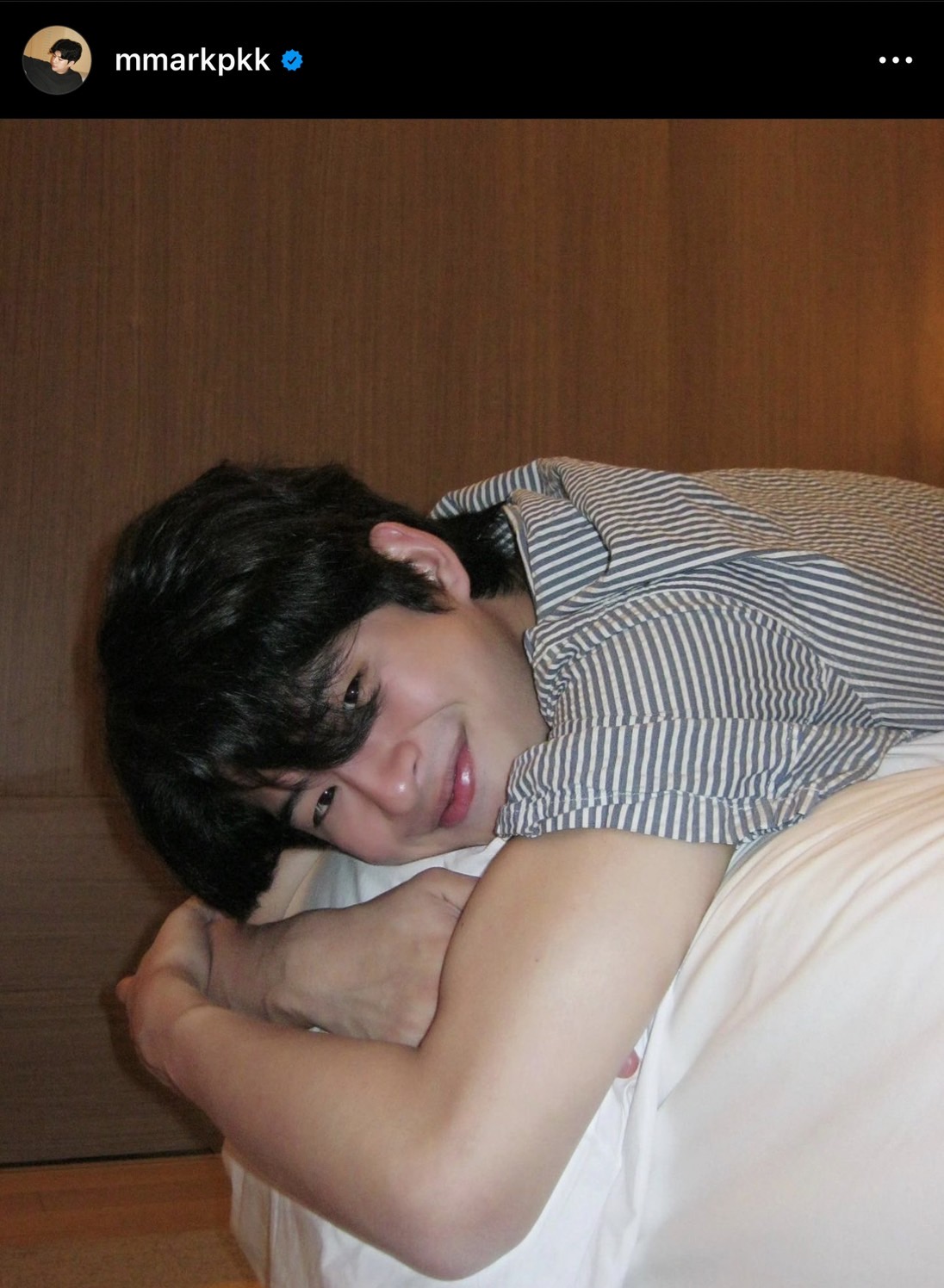 หล่อแต่แปลก! มาร์ค ภาคิน จัดเต็มแฟชั่นสุดฮา แฟนคลับวอนขอให้หยุดสร้างตำนาน หล่อแต่แปลก! มาร์ค ภาคิน จัดเต็มแฟชั่นสุดฮา แฟนคลับวอนขอให้หยุดสร้างตำนาน