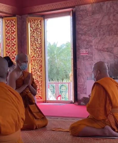 อุปสมบทแล้ว สิงโต ปราชญา ได้รับฉายาทางธรรม ปราชโญ แปลว่า ผู้รู้ ผู้มีปัญญา