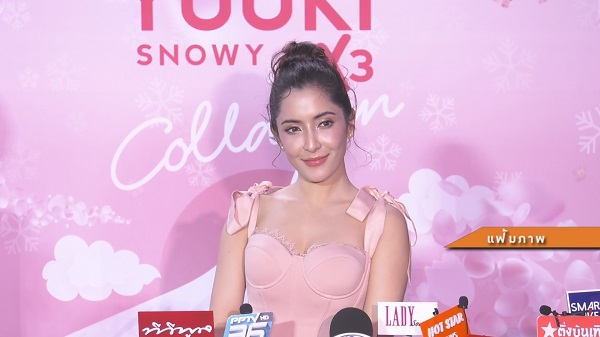 “พิ้งกี้ สาวิกา” รับบทแม่ค้าออนไลน์ แฟนคลับแห่อุดหนุนเพียบ   (มีคลิป)