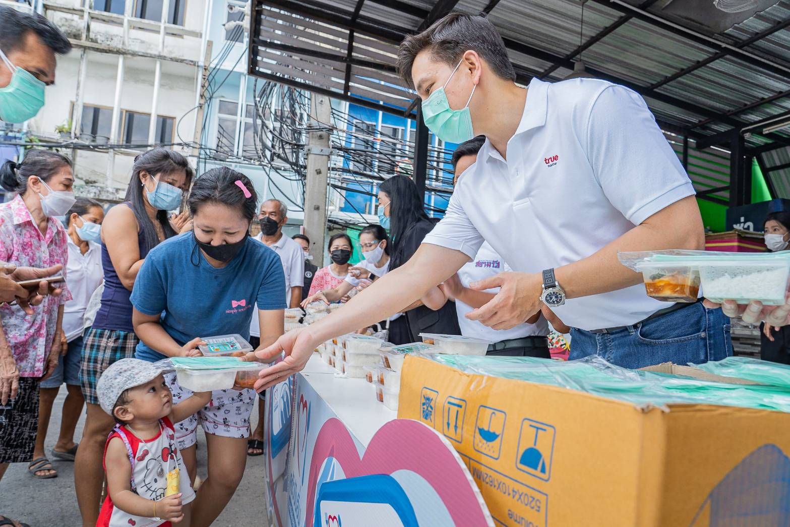 มูลนิธิเตาปูน ผนึกกลุ่มทรู กดปุ่มโครงการครัวปันอิ่มที่ชุมชนบางซื่อ มูลนิธิเตาปูน ผนึกกลุ่มทรู กดปุ่มโครงการครัวปันอิ่มที่ชุมชนบางซื่อ