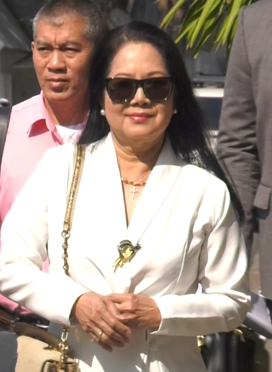ปอ-โรเบิร์ต เข้าฟังคำพิพากษาคดีแตงโม ด้าน คุณแม่ภนิดา เผย เป็นห่วง เป็นเรื่องดีถ้าไม่ต้องติดคุก