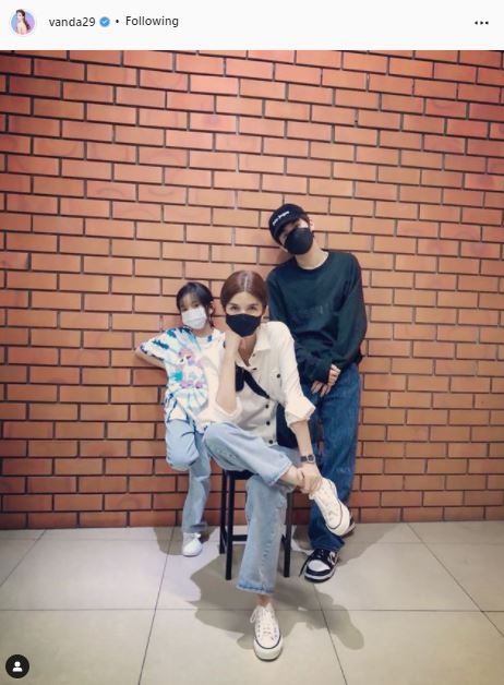 โบว์ แวนด้า เผยเหตุผล ทำไมไม่เปิดตัว น้องออโต้ ลูกชายคนโตกับสื่อ