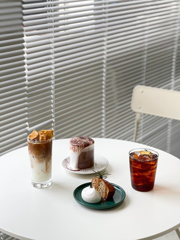 10 คาเฟ่แถวรามคำแหง คาเฟ่สุดเก๋ ห้ามพลาดไปเช็กอิน