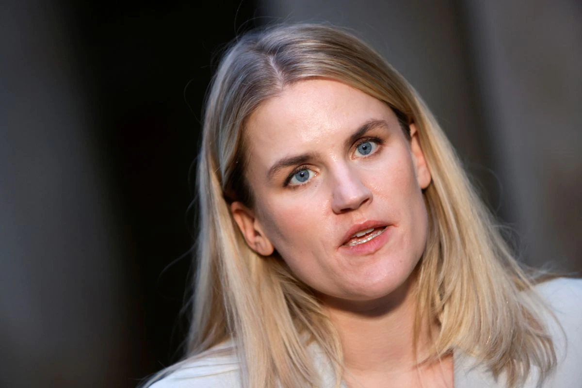 เผยตัวเลข! Facebook และ Instagram มีโพสต์กลั่นแกล้ง-ล่วงละเมิดบนแพลตฟอร์มเท่าไหร่?