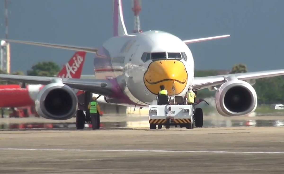 เชียงใหม่ห้ามปล่อยโคมลอยในเขตการบิน เชียงใหม่ห้ามปล่อยโคมลอยในเขตการบิน