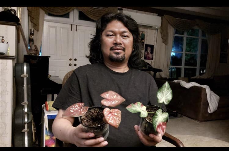 เสก โลโซ ฝากข้อความถึง หงส์ ชาวเน็ตแห่ตั้งคำถามเพียบ!!