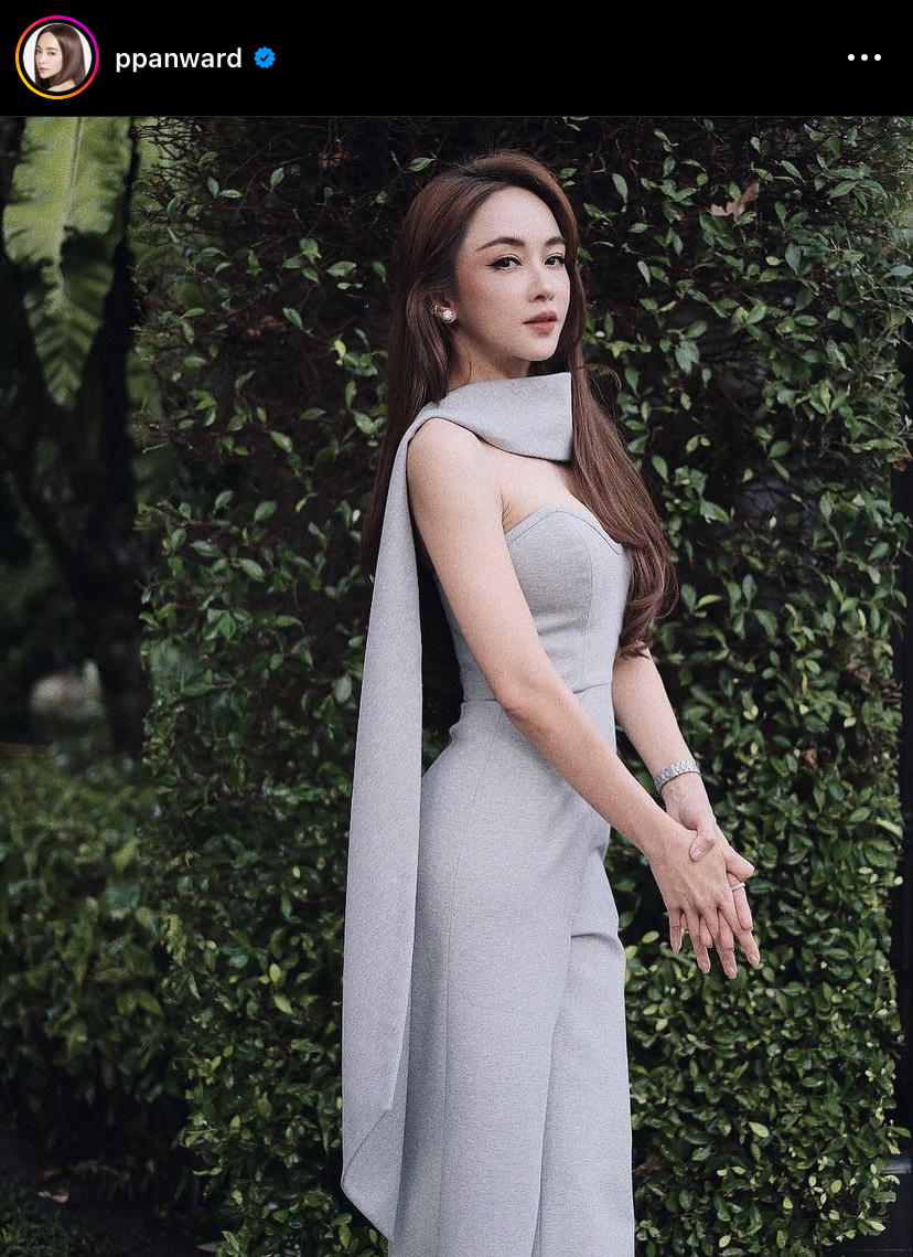 อาทิตย์ ริว น้ำตาคลอ เป้ย ปานวาด มอบของช่วยเหลือเพื่อให้นำไปขายต่อ