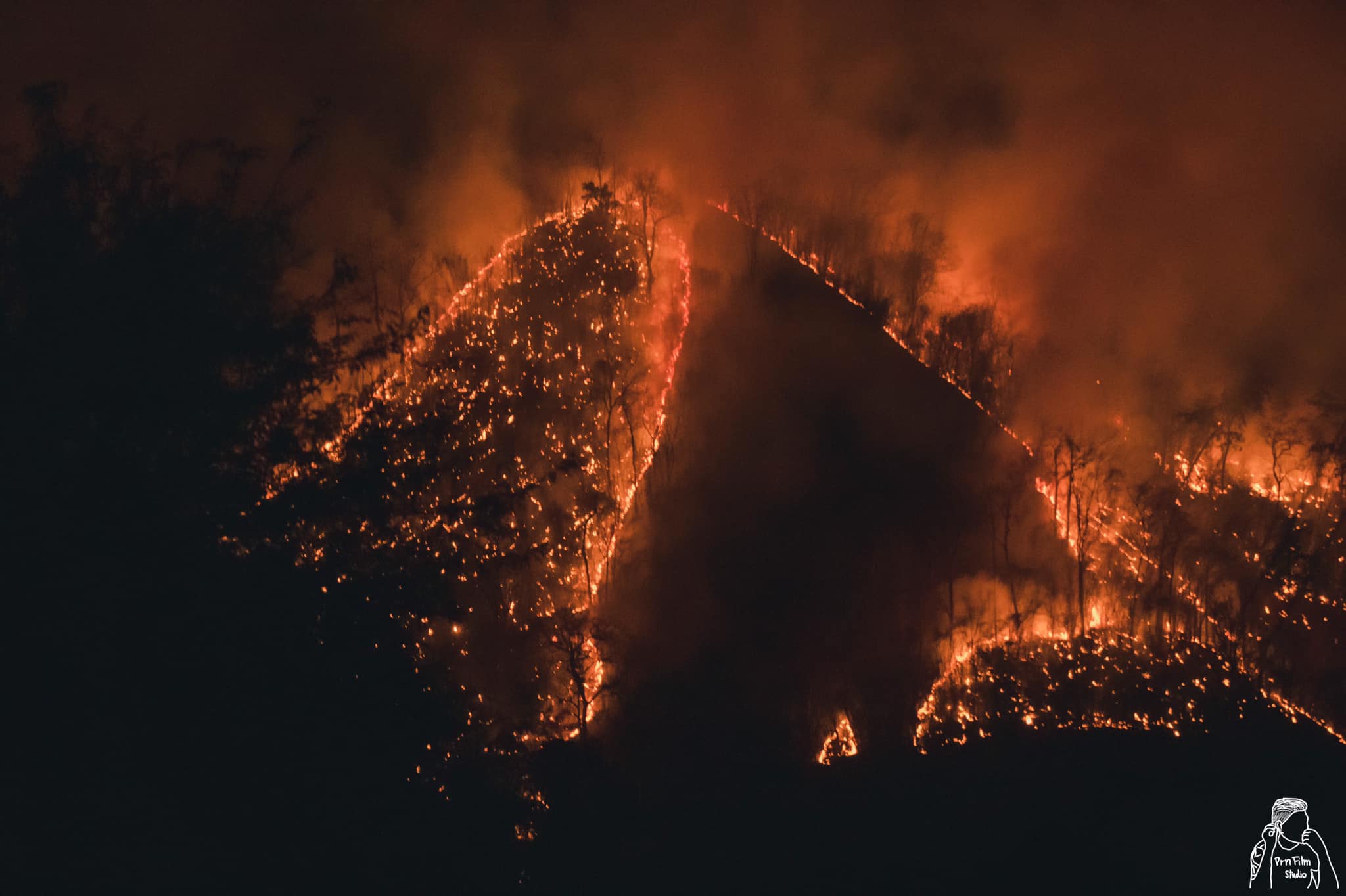 พิษไฟป่าสะเมิงดัน ‘เชียงใหม่’ คุณภาพอากาศแย่อันดับ 3 โลก พิษไฟป่าสะเมิงดัน ‘เชียงใหม่’ คุณภาพอากาศแย่อันดับ 3 โลก