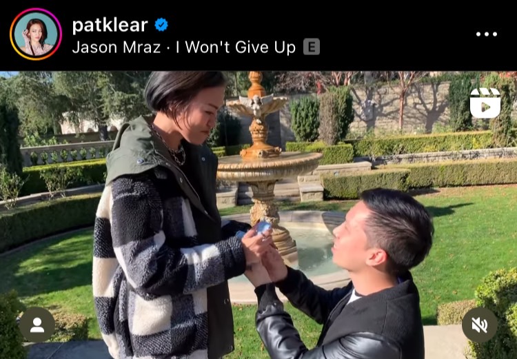 แพท วงKLEAR เปิดโมเมนต์โดนคุกเข่าขอแต่งงาน ก่อนเข้าพิธีวิวาห์