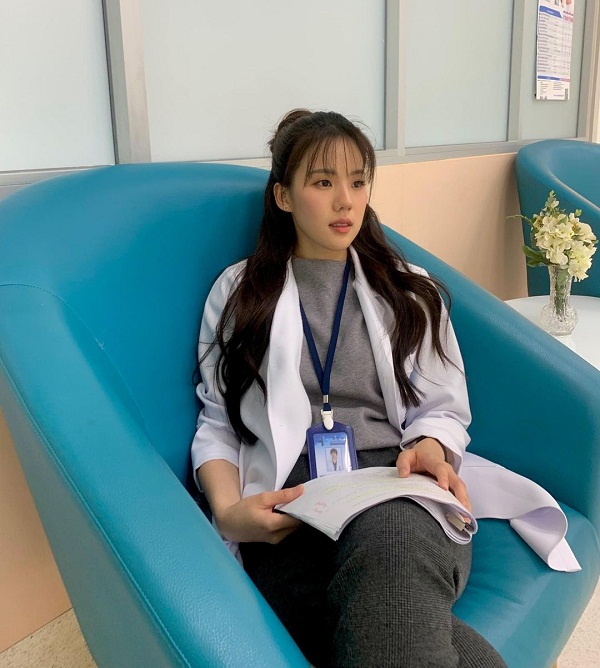 เจนิส เผย อยู่วงการมา 4 ปี เตรียมพลิกบทบาทรับบทนางเอก (มีคลิป) 