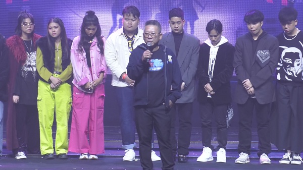 อัปสกิลจัดเต็ม โชว์รอบชิงชนะเลิศ “The Way First Concert”   (มีคลิป)