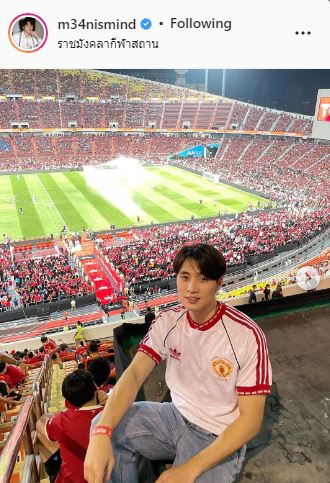 คนบันเทิงแฟน ผีแดง เฮลั่น! แมนยูฟาดแข้งชนะลิเวอร์พูล 4-0