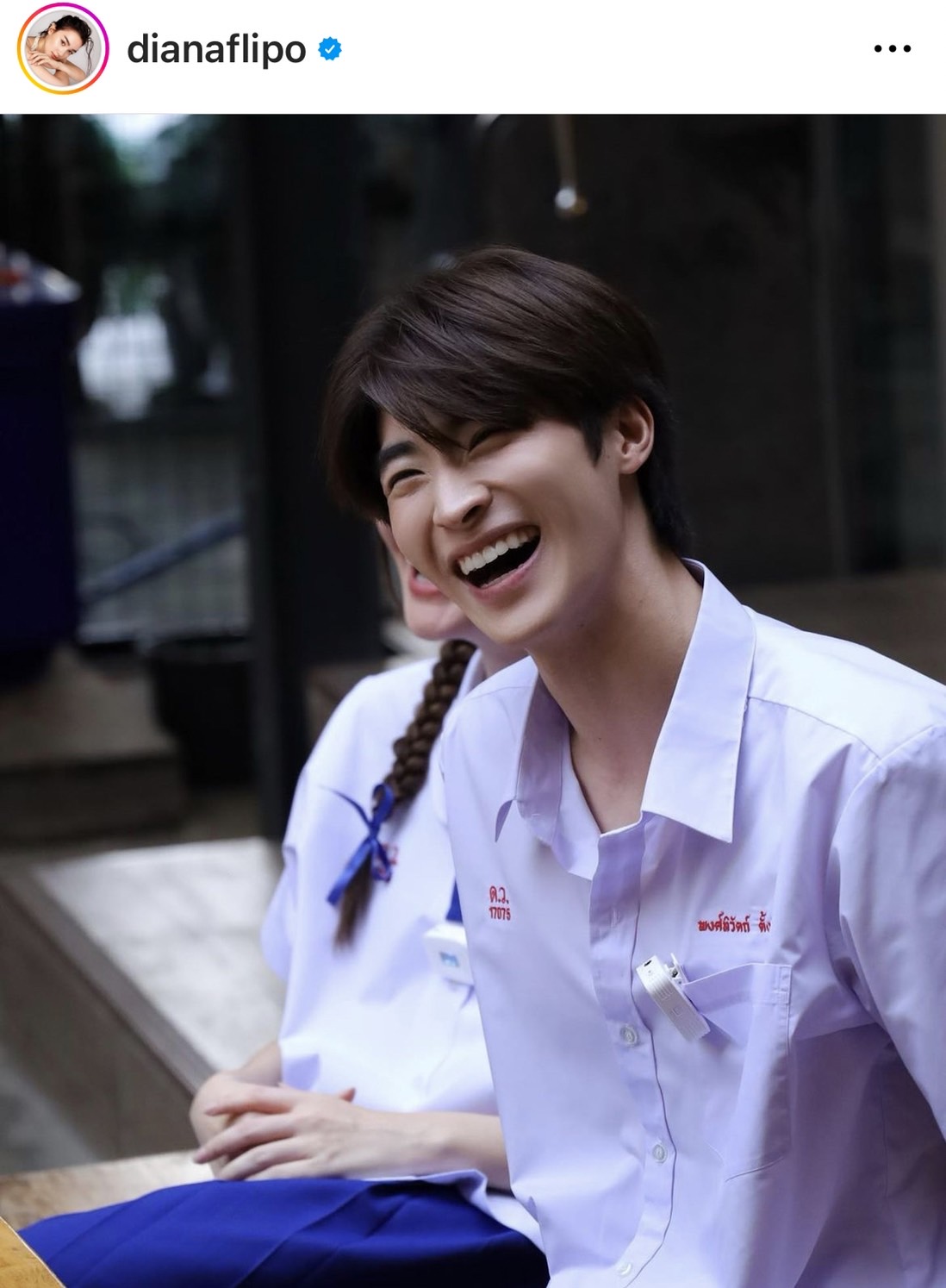 เดียร์น่า โพสต์ยินดี น้องบลู เรียนจบเป็นบัณฑิตป้ายแดง