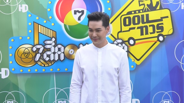  “แอมป์ พีรวัศ” ไม่ท้ออยากมีทายาทคนที่สอง แบบธรรมชาติ (มีคลิป)    