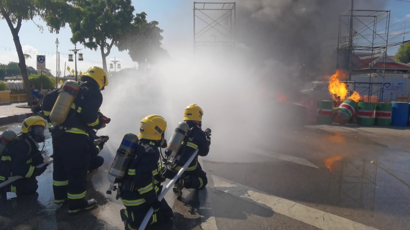 ลอยกระทงเชียงใหม่ ซ้อมเผารถเป็นคัน รับมือโคมยี่เป็งตก