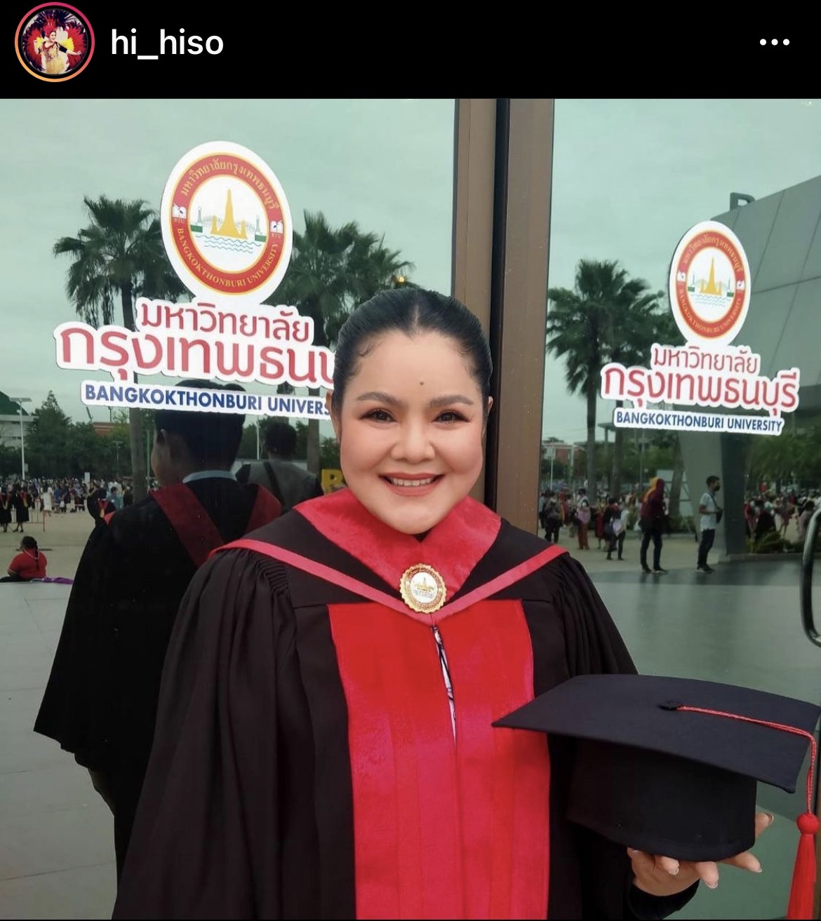 ฮาย อาภาพร บัณฑิตป้ายแดง กับความสำเร็จในวัย 53 ปี ฮาย อาภาพร บัณฑิตป้ายแดง กับความสำเร็จในวัย 53 ปี