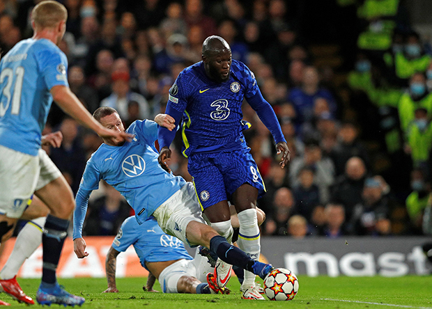 ไทม์ไลน์วุ่นๆ ของวัยรุ่นชื่อ 'ลูกากู' เห็นทีอยู่ 'เชลซี' ต่อไปไม่ยืด&nbsp;