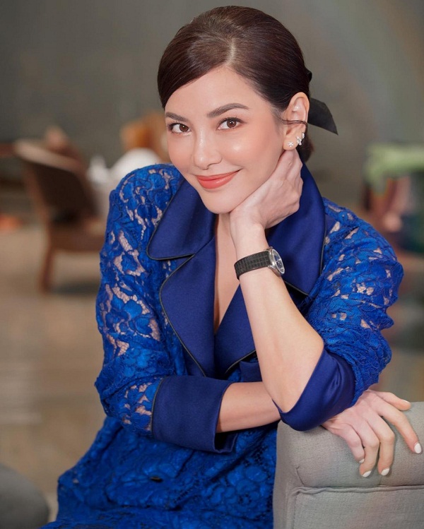 “อ้อม พิยดา” ขอร้องห้ามแฟนคลับมารอหน้าห้องจัดรายการ หวั่นติดโควิด-19 (มีคลิป) “อ้อม พิยดา” ขอร้องห้ามแฟนคลับมารอหน้าห้องจัดรายการ หวั่นติดโควิด-19 (มีคลิป)