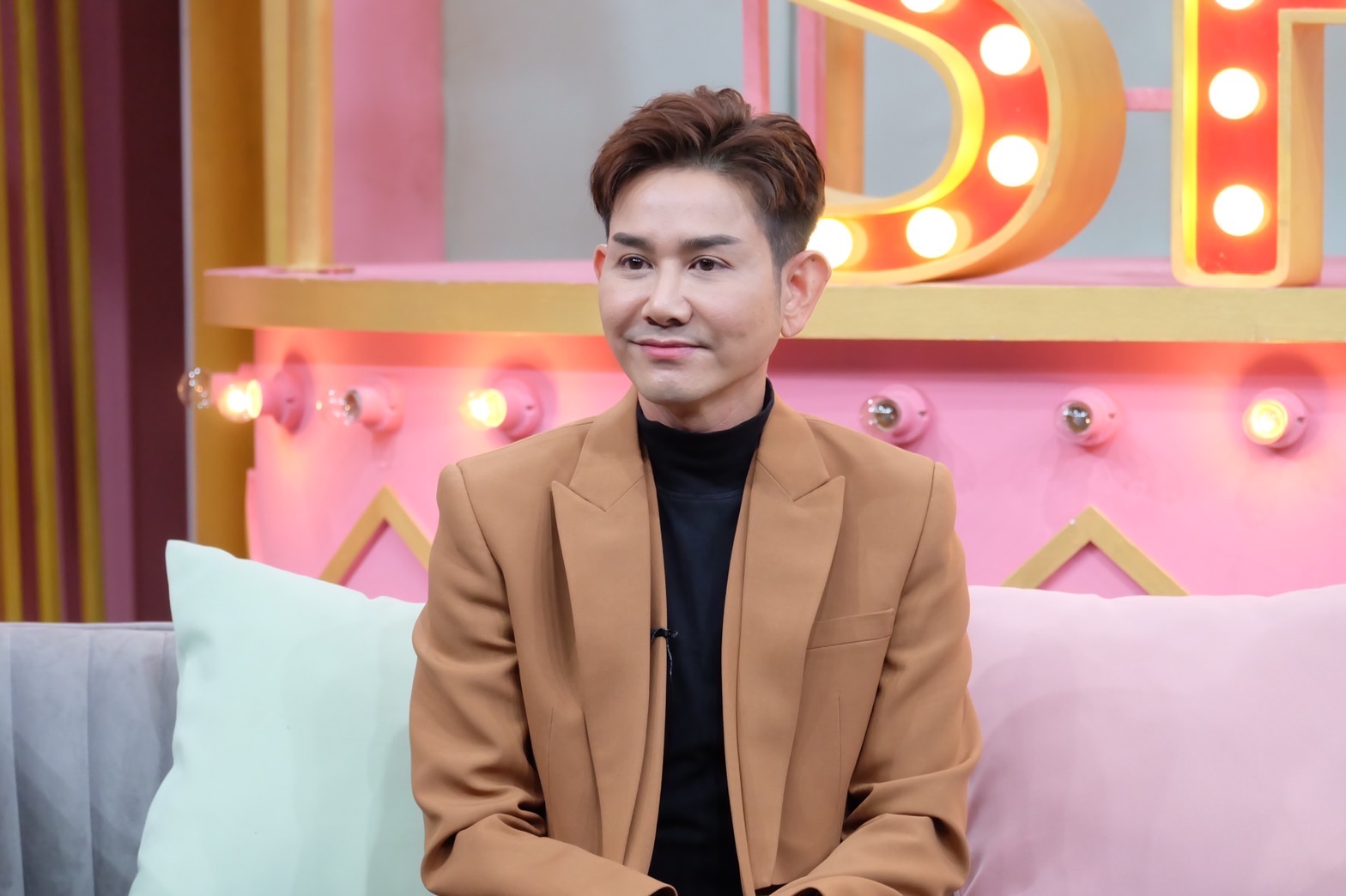 ไชยา มิตรชัย เปิดใจเล่ามรสุมชีวิตก่อนเปิดตัวลูก-ภรรยา พาครอบครัวย้ายบ้านหนี 7 ครั้ง 