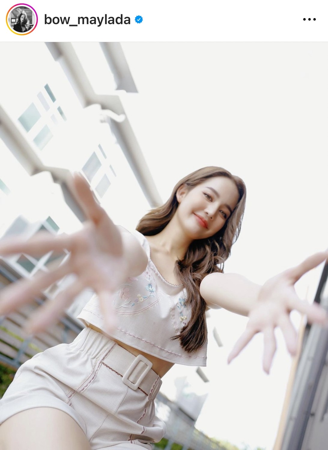 โบว์ เมลดา หย่อนภาพเซ็กซี่กลางดึก ด้านหวานใจ อาเล็ก รีบคอมเมนต์แบบนี้!?