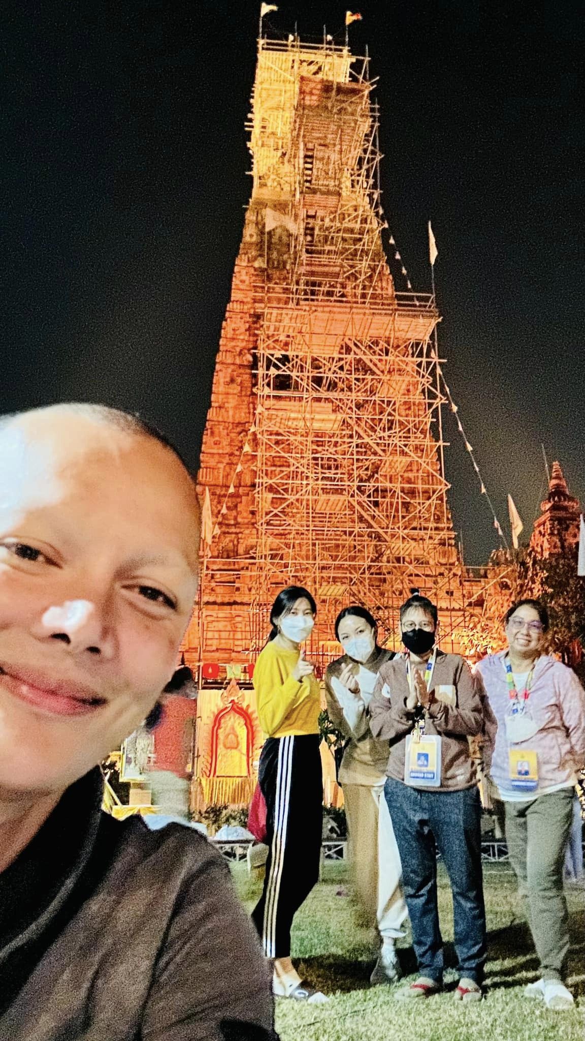 แจ๊ส สรวีย์ อดีตมิสทิฟฟานี่ 2009 ลาสิกขาแล้ว หลังบวชนานถึง 9 ปี แจ๊ส สรวีย์ อดีตมิสทิฟฟานี่ 2009 ลาสิกขาแล้ว หลังบวชนานถึง 9 ปี