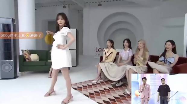 ของดีเมืองไทย!! ‘เนเน่ พรนับพัน’ สวยคิวต์เกินปุยมุ้ย หิ้วทุเรียนเดินแบบ โดนใจแฟนๆ (มีคลิป) ของดีเมืองไทย!! ‘เนเน่ พรนับพัน’ สวยคิวต์เกินปุยมุ้ย หิ้วทุเรียนเดินแบบ โดนใจแฟนๆ (มีคลิป)