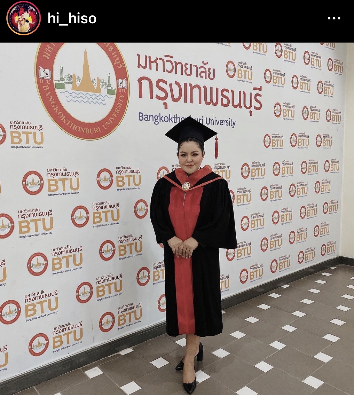 ฮาย อาภาพร บัณฑิตป้ายแดง กับความสำเร็จในวัย 53 ปี 