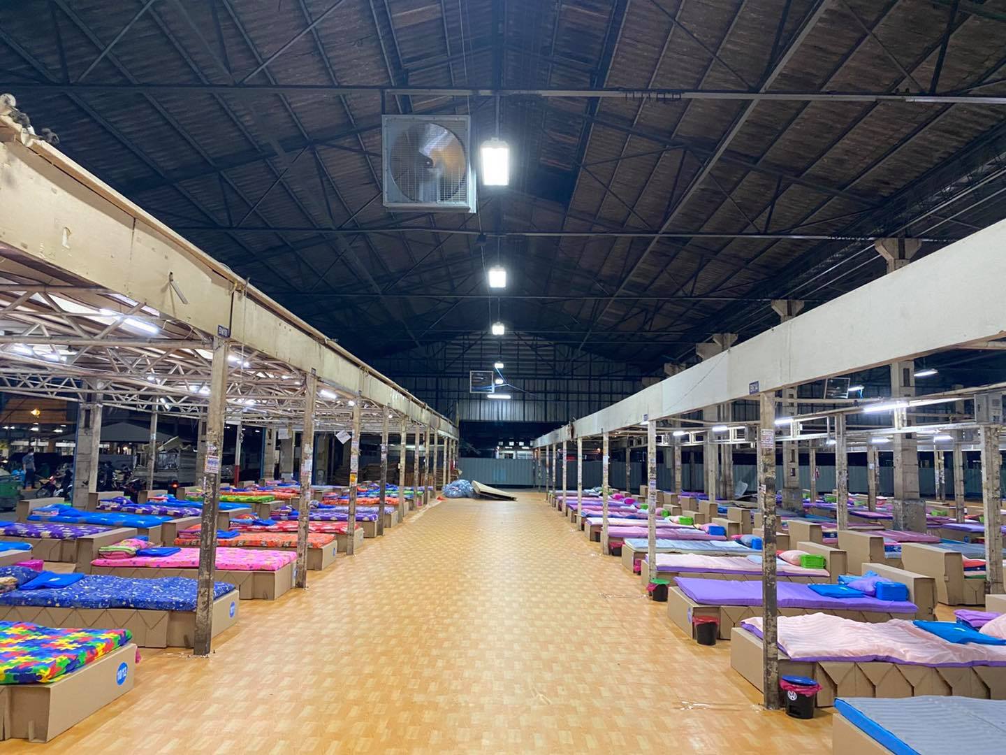 เปิดภาพ โรงพยาบาลสนามสี่มุมเมือง หลังเจอดราม่าสถานที่ไม่เหมาะสม ยันเป็นไปตามมาตรฐาน