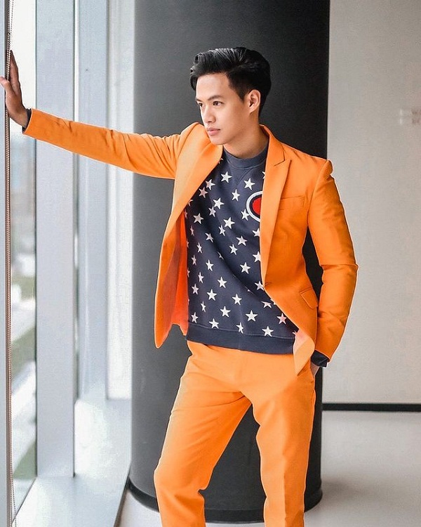 ปอ อรรณพ เซ็ง โดน SMS และสายเรียกเข้า จากเว็บพนัน ก่อกวน  (มีคลิป)