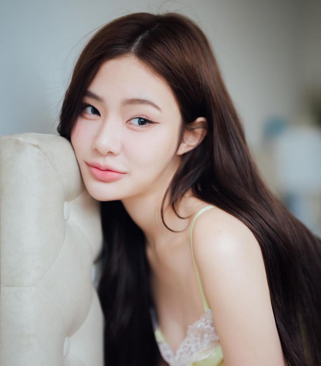 คนใกล้ชิด จีจี้ สุพิชชา เผยเคยถูกฝ่ายชายเอาปืนจ่อหัว สรยุทธ เปิดภาพถูกทำร้ายร่างกาย