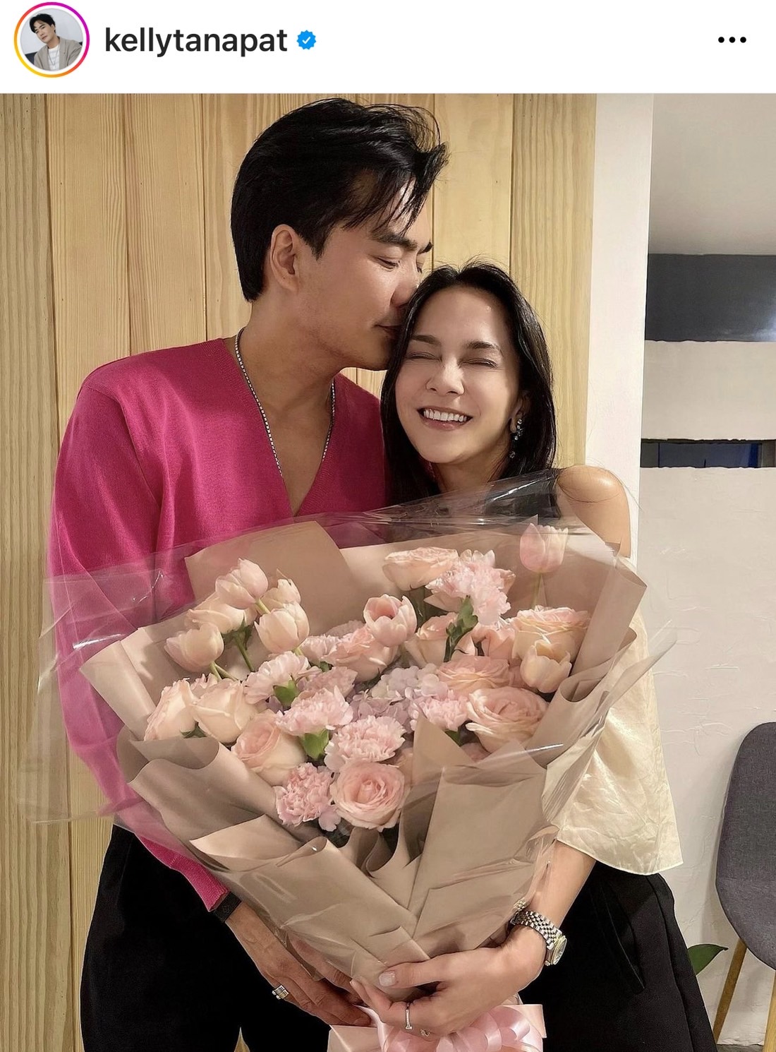 เคลลี่  ชวนลุ้นรอฟังข่าวดีปีหน้า ลั่น! ถ้าเป็นพลอยก็อยากแต่ง 