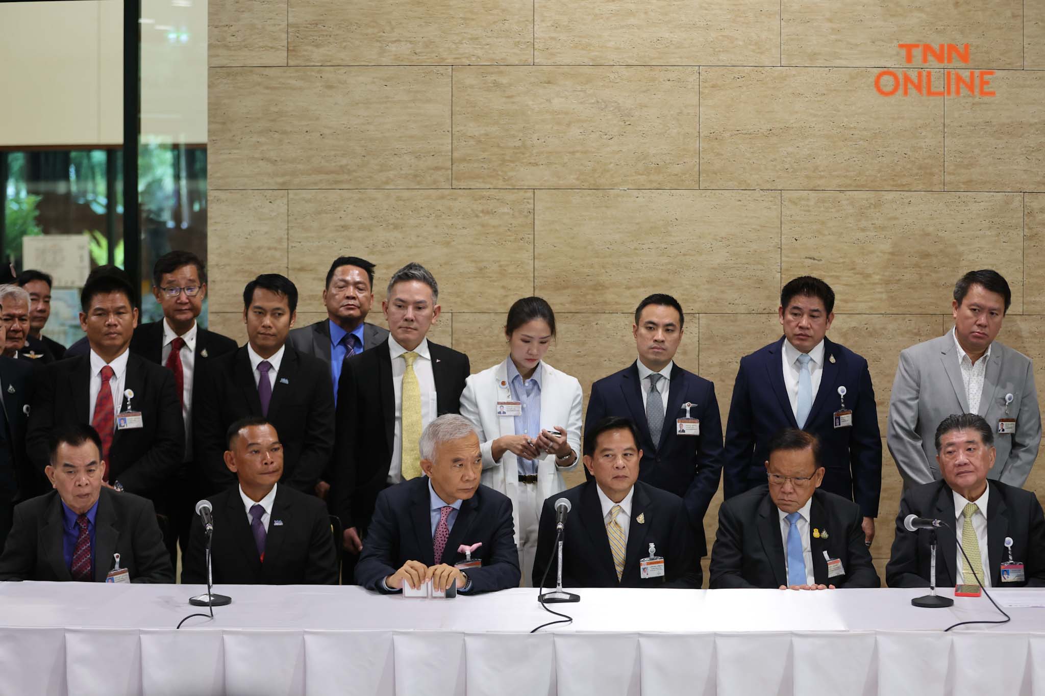 พท.แถลงตั้งรัฐบาล 11 พรรค พร้อมแบ่งโควตารัฐมนตรี พท.แถลงตั้งรัฐบาล 11 พรรค พร้อมแบ่งโควตารัฐมนตรี