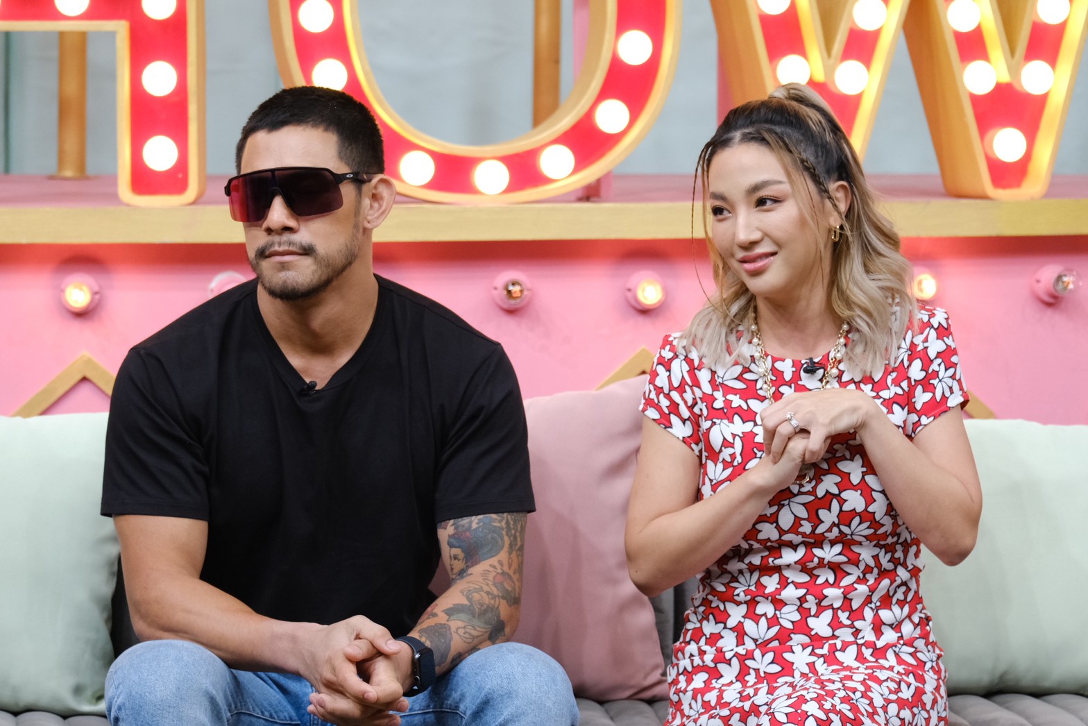 กาย รัชชานนท์ เปิดใจเรื่องให้เงิน 1 ล้าน ฉลองของขวัญวันเกิด ฮารุ เผยใช้เวลาเก็บหลายเดือน กาย รัชชานนท์ เปิดใจเรื่องให้เงิน 1 ล้าน ฉลองของขวัญวันเกิด ฮารุ เผยใช้เวลาเก็บหลายเดือน