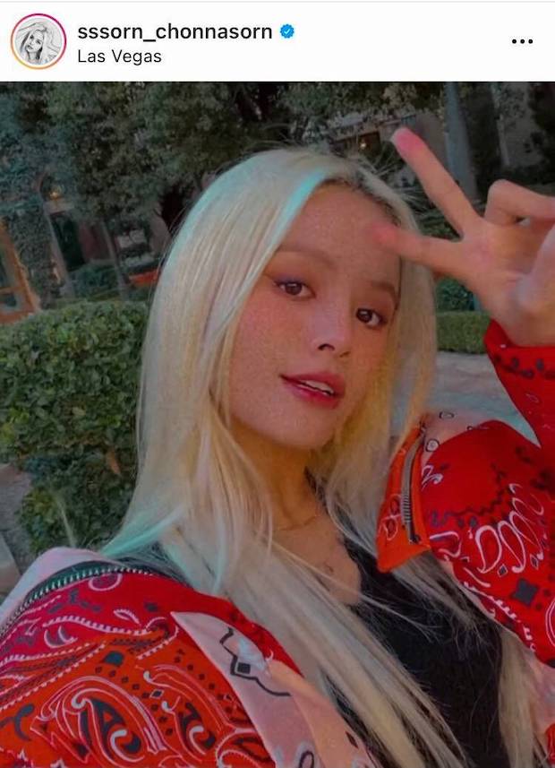 คิวต์ไม่ไหว!! เก็บตก ‘ลิซ่า, มินนี่, เนเน่, สร’ ฉลองคริสต์มาสในต่างแดน