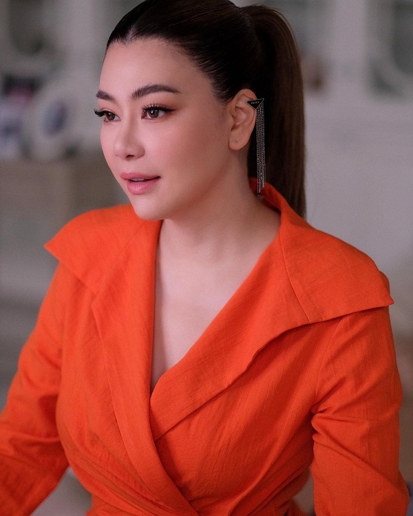  “โอ๋ ภัคจีรา” ประกาศเปลี่ยนสถานะ “เฟียต” เหลือแค่พี่น้อง  (มีคลิป)