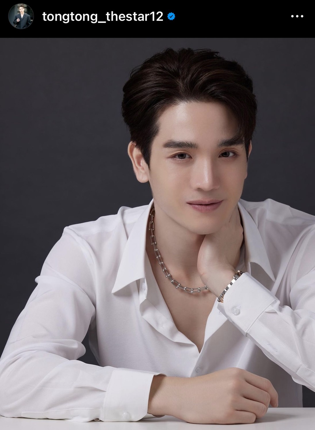 ตงตง กลับมาแล้วเคลื่อนไหว โพสต์คิดถึงอากง ตงตง กลับมาแล้วเคลื่อนไหว โพสต์คิดถึงอากง