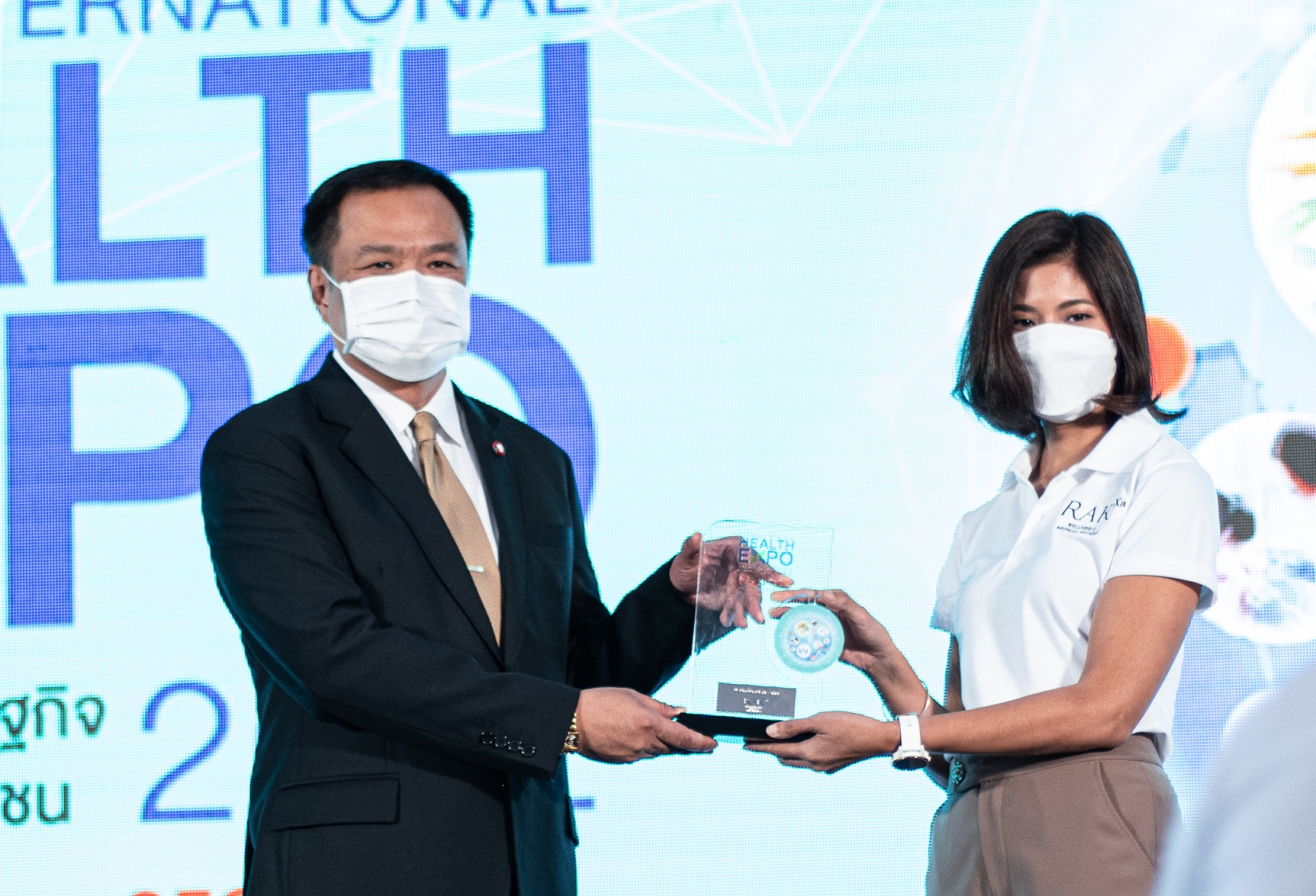 รักษ (RAKxa) สนับสนุนภาครัฐร่วมขับเคลื่อนอุตสาหกรรมท่องเที่ยวเชิงการแพทย์