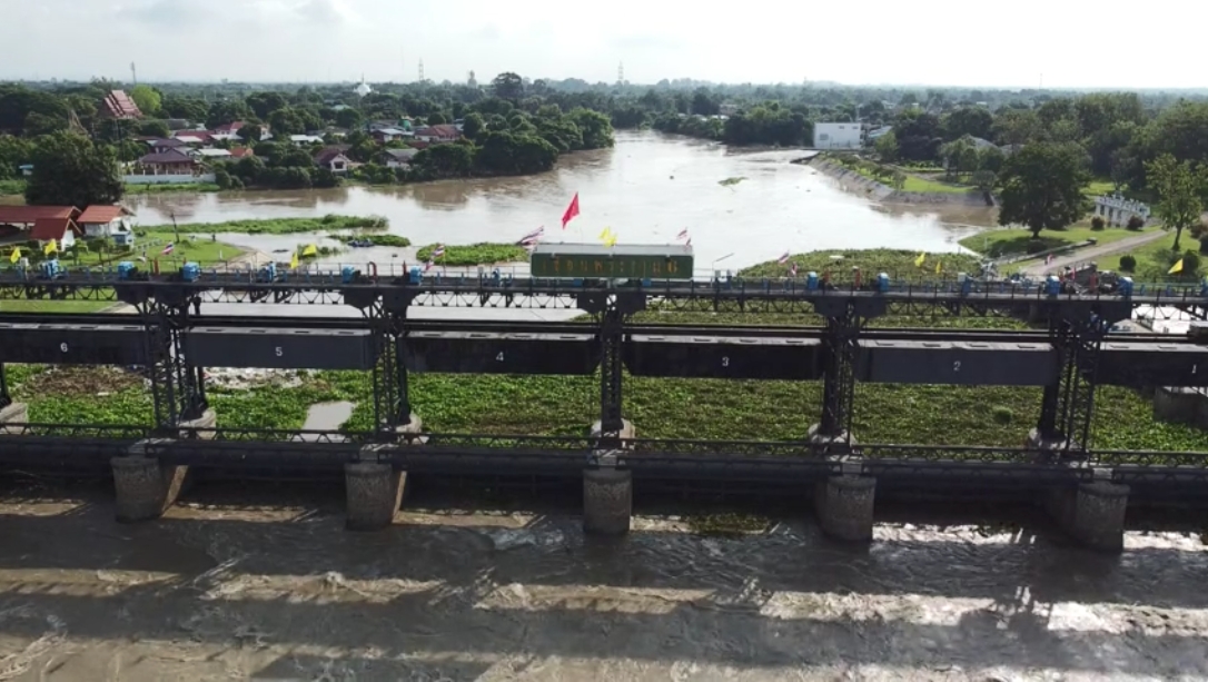 เขื่อนพระราม 6 ปักธงแดง แจ้งระดับน้ำวิกฤต เตือนพื้นที่ท้ายเขื่อนเก็บสิ่งของไว้ที่สูง