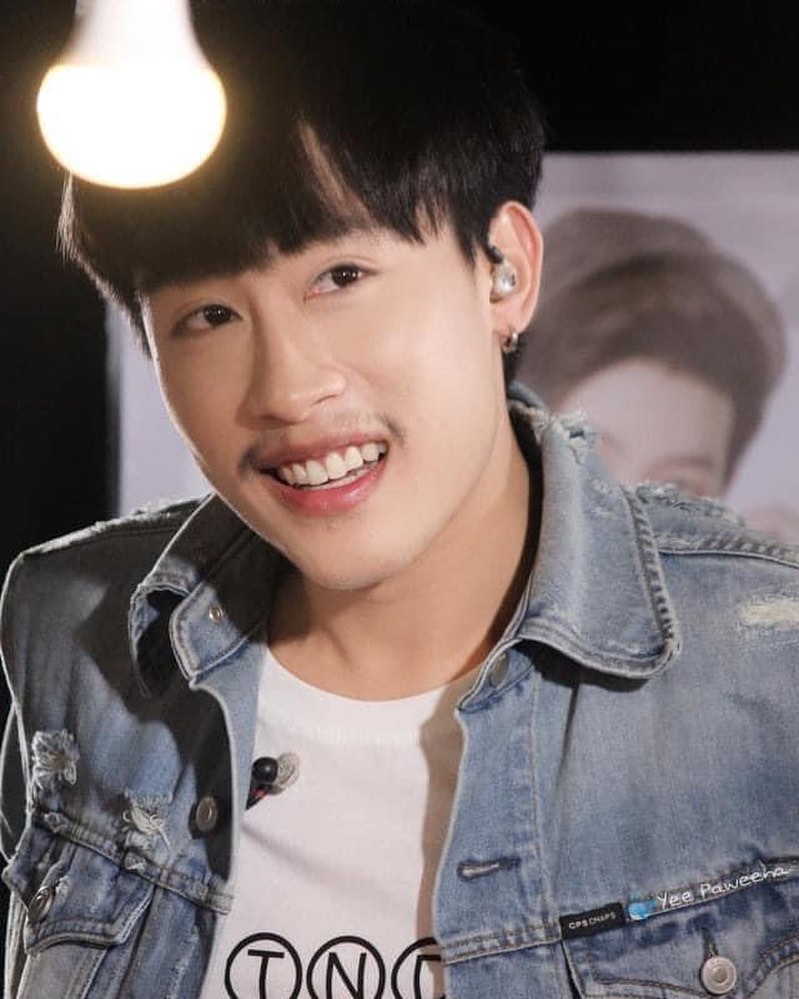 นุ๊ก ธนดล เผยลุคใหม่ หลังดราม่าหนัก นุ๊ก ธนดล เผยลุคใหม่ หลังดราม่าหนัก