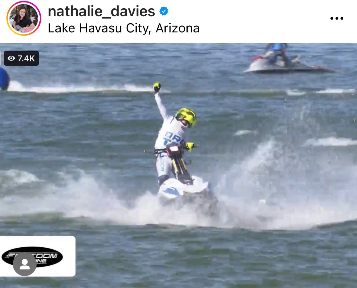 เปิ้ล นาคร สุดดีใจ!!  ออก้า คว้าแชมป์โลก การแข่งขันเจ็ตสกีได้สำเร็จ