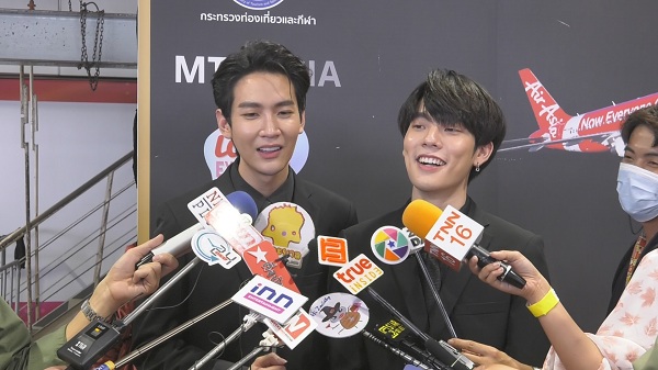 “คิมม่อน SBFIVE” ปล่อยโฮ รับซึ้งใจแฟนคลับเซอร์ไพร์สวันเกิด (มีคลิป) “คิมม่อน SBFIVE” ปล่อยโฮ รับซึ้งใจแฟนคลับเซอร์ไพร์สวันเกิด (มีคลิป)