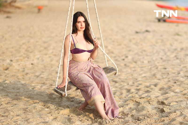 เกาะกูดลุกเป็นไฟ มานิต้าสวยสะพรั่งรับวันเกิด เกาะกูดลุกเป็นไฟ มานิต้าสวยสะพรั่งรับวันเกิด