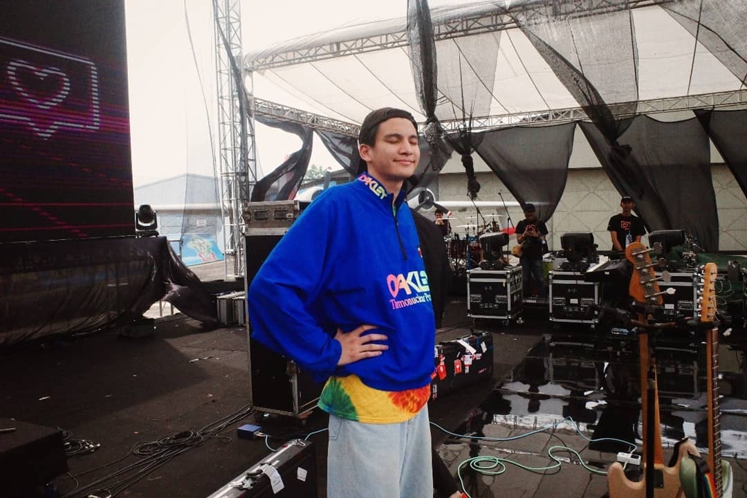 ภูมิ วิภูริศ เบรกไม่ทัน!! ขับรถชนคนได้รับบาดเจ็บ