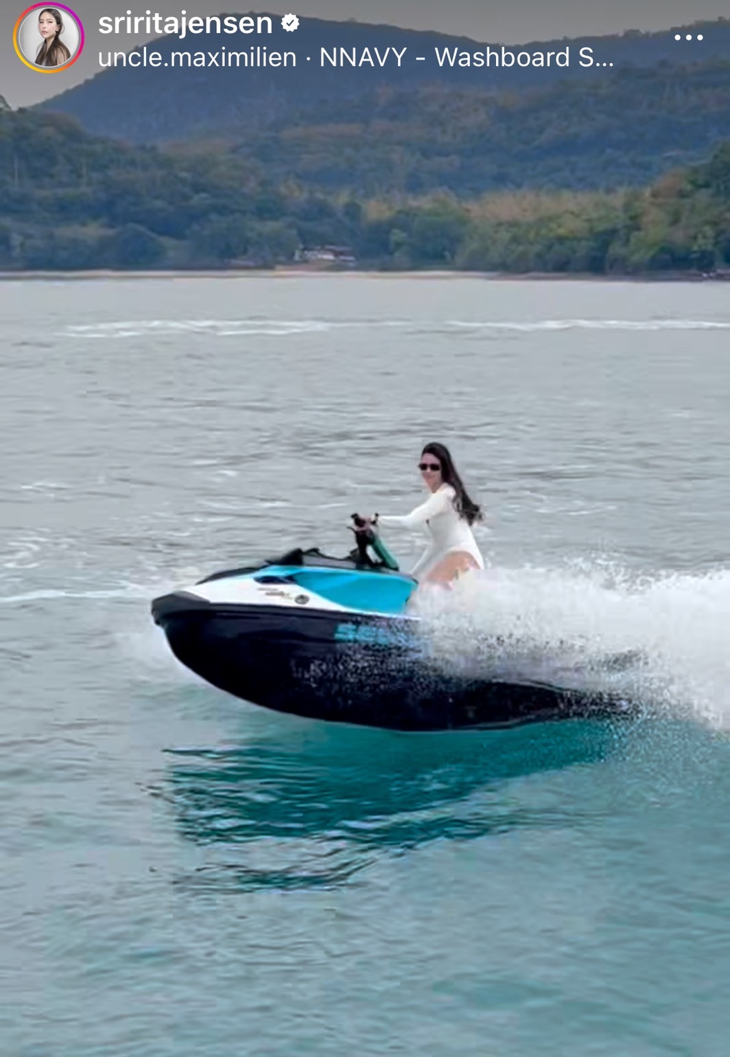 แฟนคลับเตือน “ศรีริต้า” หลังเล่นเจ็ทสกีไม่สวมเสื้อชูชีพ