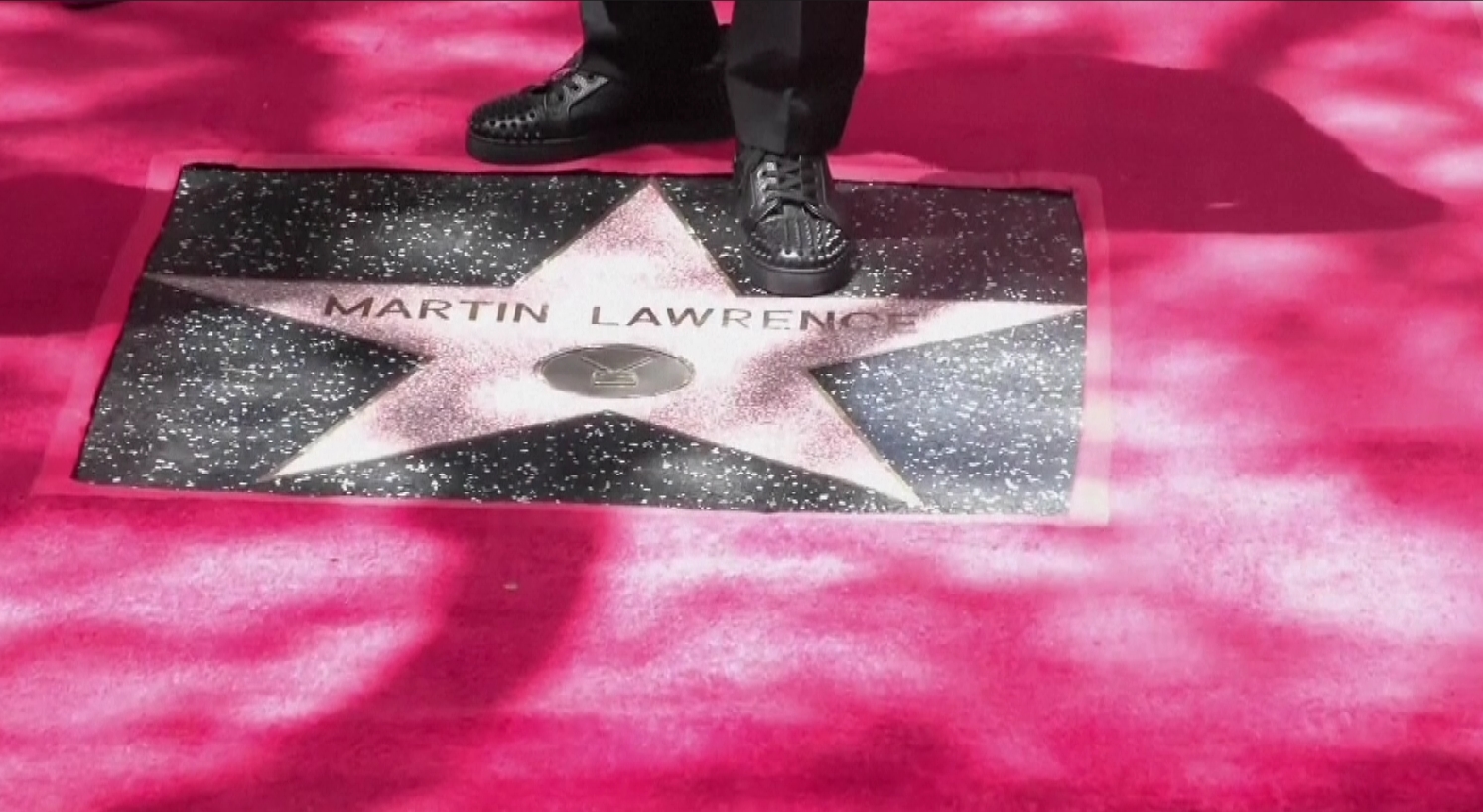  “Martin Lawrence” นักแสดงดังจาก Bad Boys ได้รับดวงดาว Hollywood Walk of Fame 