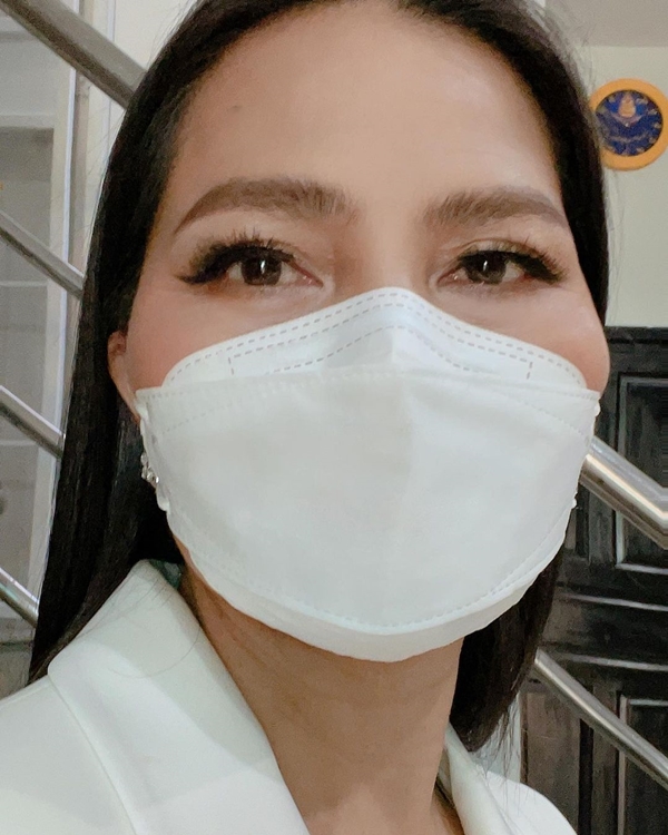 ติดโควิดจริง!! สุนารี ราชสีมา เข้ารักษาตัวที่โรงพยาบาลเรียบร้อยแล้ว ติดโควิดจริง!! สุนารี ราชสีมา เข้ารักษาตัวที่โรงพยาบาลเรียบร้อยแล้ว