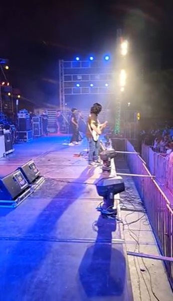 เหตุวัยรุ่นตีกัน คอนเสิร์ต เสก โลโซ ที่จังหวัดมุกดาหาร